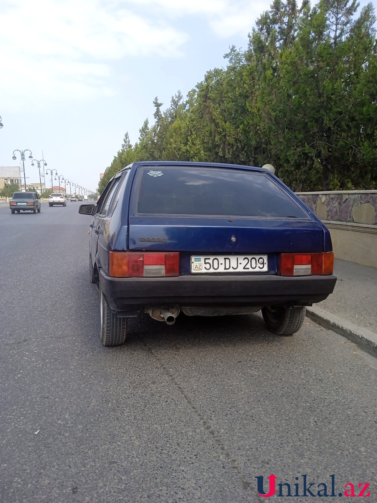 Park olunmuş avtomobildən oğurluq edildi - FOTOLAR